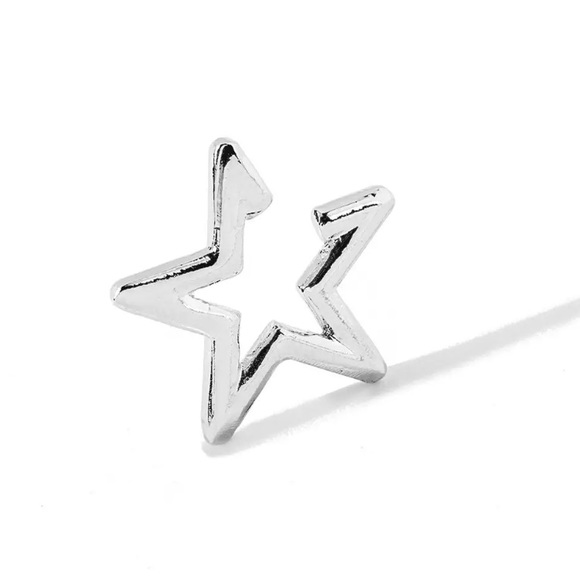 ⚜️[𝟯/$𝟭𝟴]⚜️Silver Star Simple Cuff Earring NEW - Picture 2 of 9